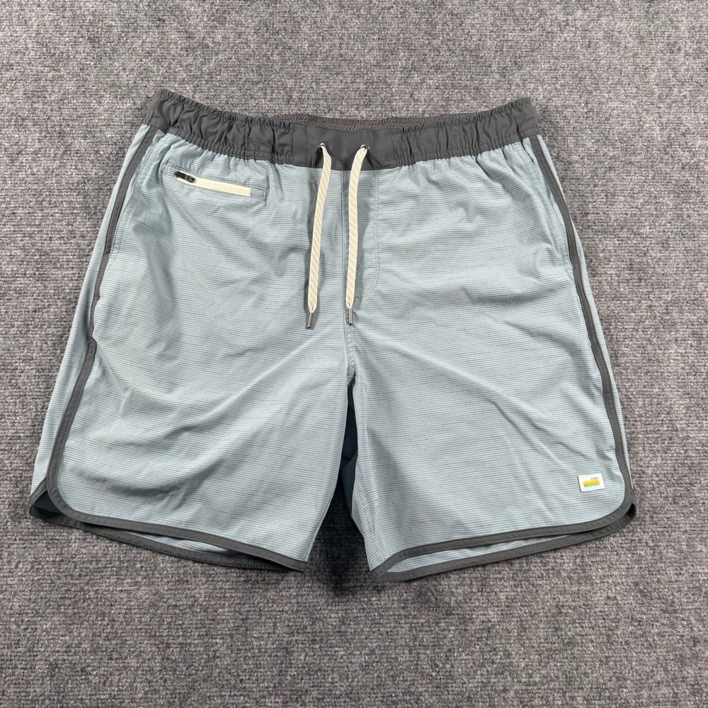 Vuori Banks Shorts Mens XL Blue Grey Striped Athletic Swim V330 Board Shorts
